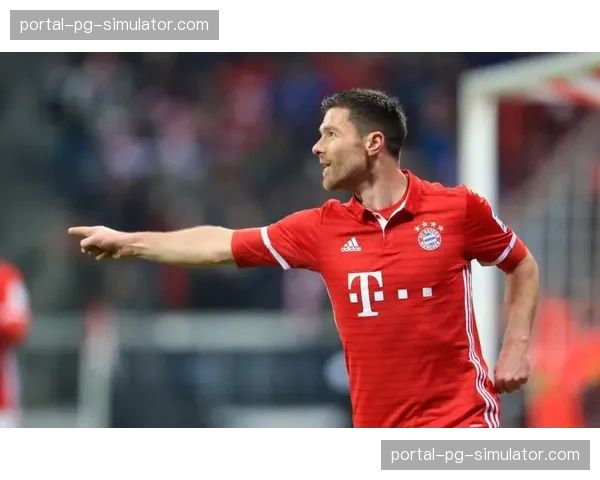 战术评论：解析“伪九号”在德甲重新流行的原因与代表人物